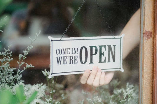12 Strategies for Leveraging Digital Marketing to Drive Foot Traffic into Retail