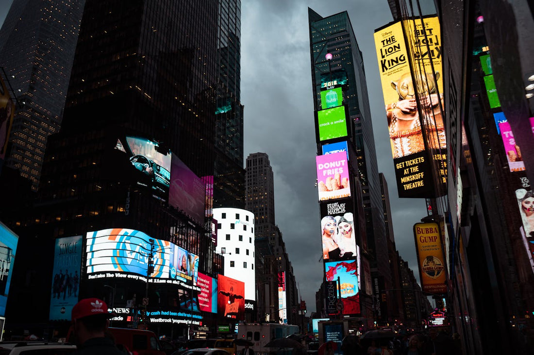 Take Your Marketing to the Streets With Digital OOH Advertising