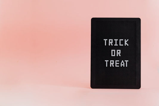 Halloween Email Marketing: Tricks, Treats & Campaign Dos and Don'ts