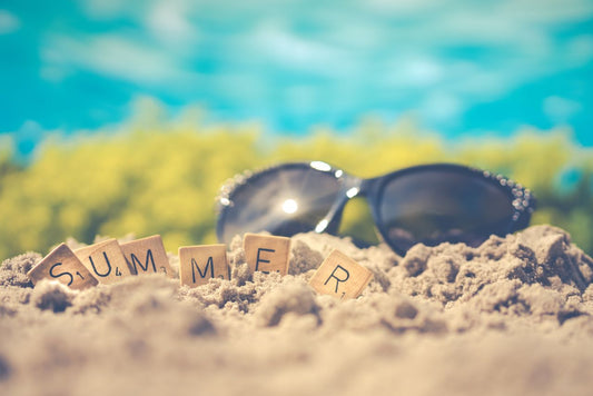 How to Use Summer Themes to Refresh Your Brand’s Visual Identity