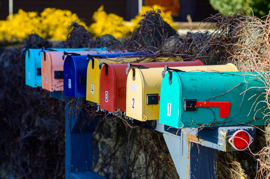 Advantages of Traditional Marketing: Why Offline Advertising Still Works